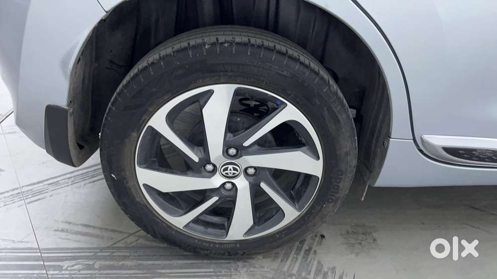 Toyota Glanza 1.2 V, 2023, Petrol