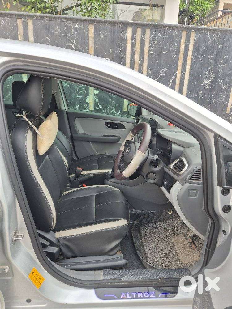 Tata Altroz 1.2 Xt(o) Turbo, 2020, Petrol