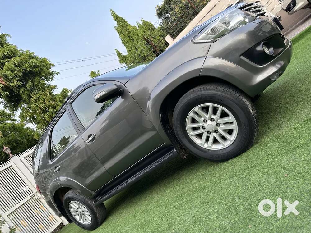 Toyota Fortuner, 2012, Diesel