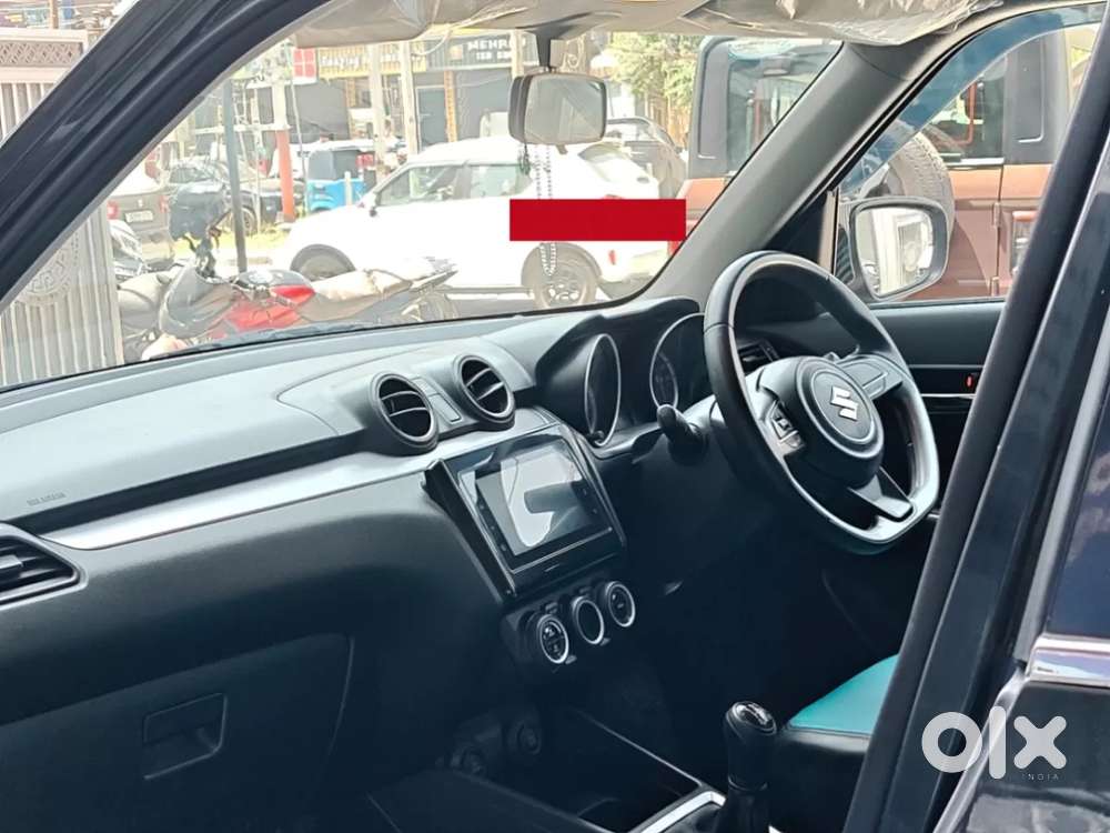 Maruti Suzuki Swift 1.3 Zxi, 2024, Petrol