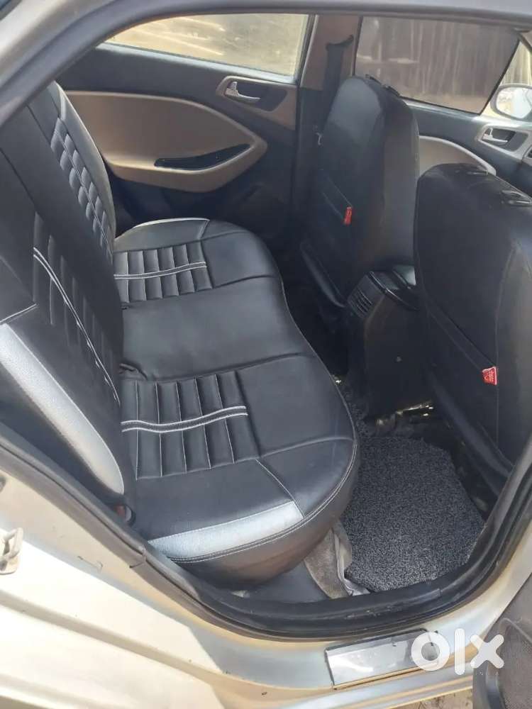 Hyundai I20 2015 Cng & Hybrids 75800 Km Driven