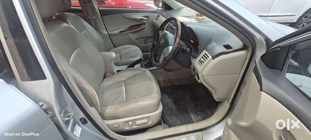 Toyota Corolla H4 1.8g, 2013, Cng & Hybrids