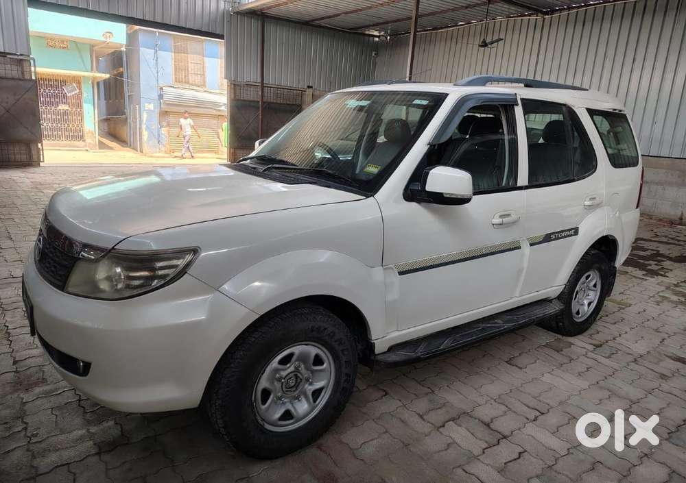 Tata Safari Storme Ex, 2017, Diesel