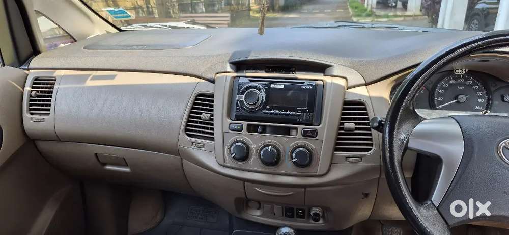 Toyota Innova 2.5 Gx Well Maintained