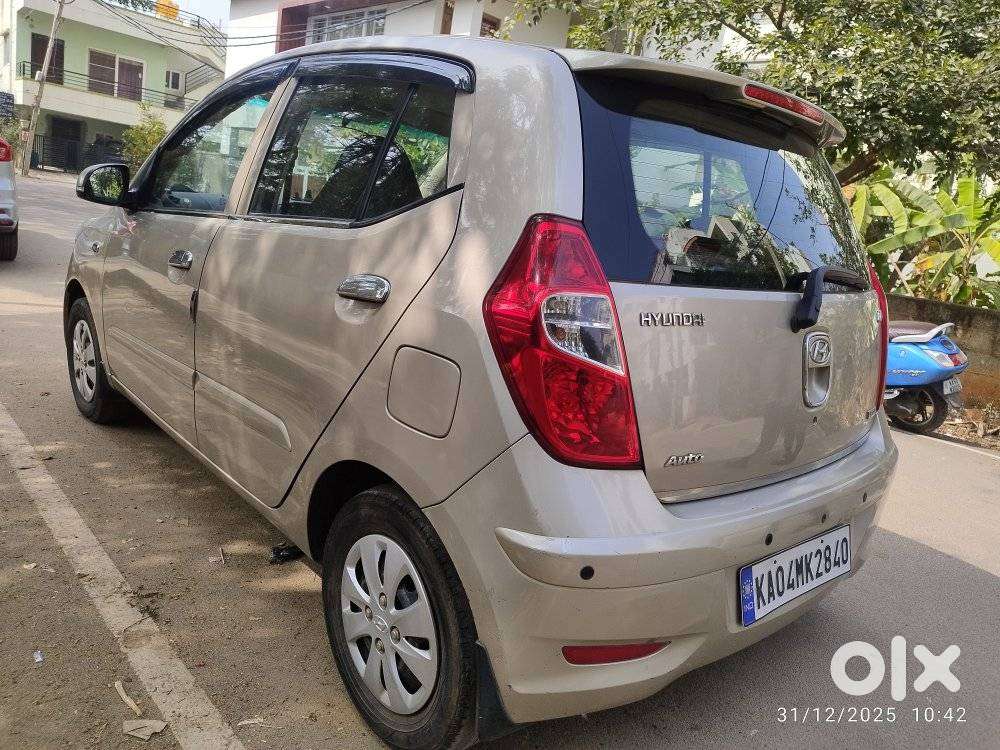Hyundai I10 Sportz At, 2012, Petrol