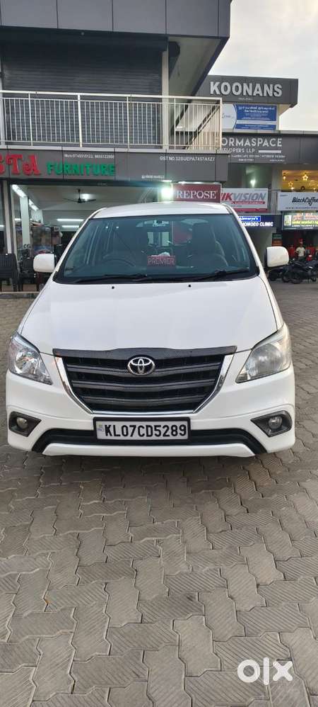 Toyota Innova 2.5 G (diesel) 7 Seater, 2015, Diesel