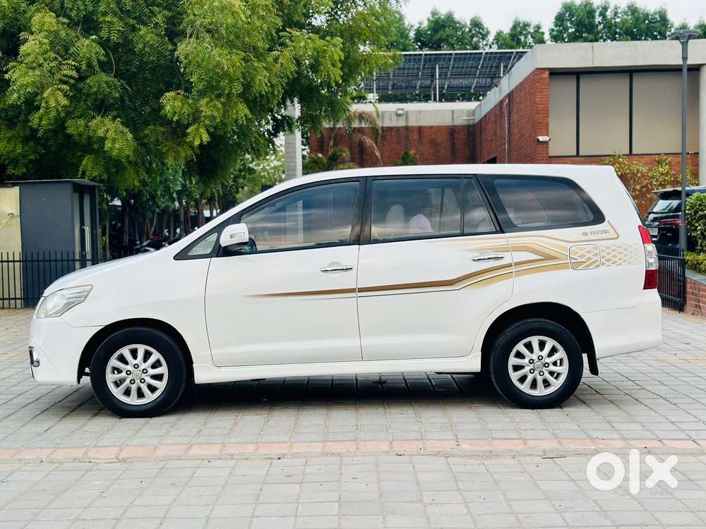 Toyota Innova 2.5 Vx 8 Str, 2014, Diesel