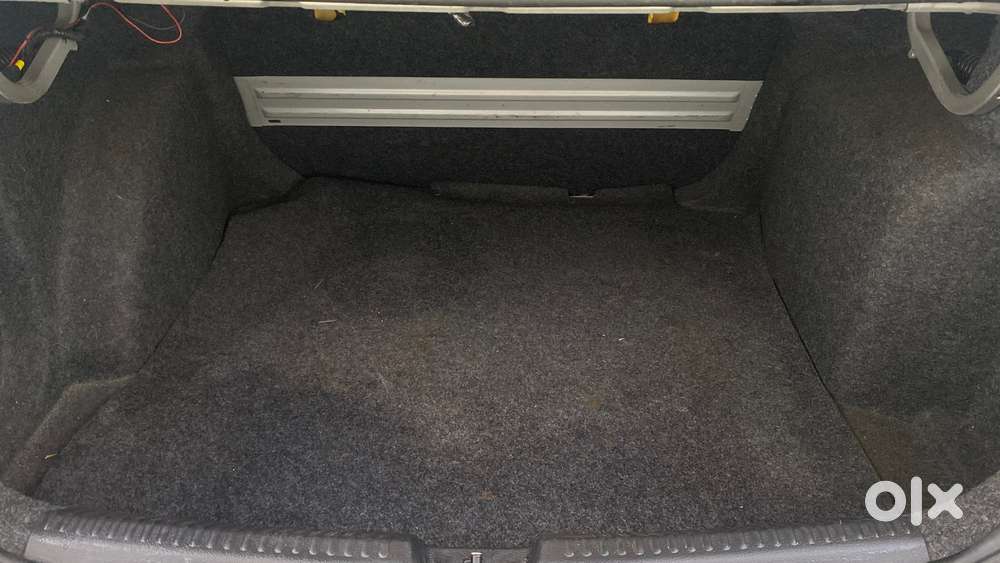 Skoda Rapid 1.6 Mpi At Style, 2016, Petrol