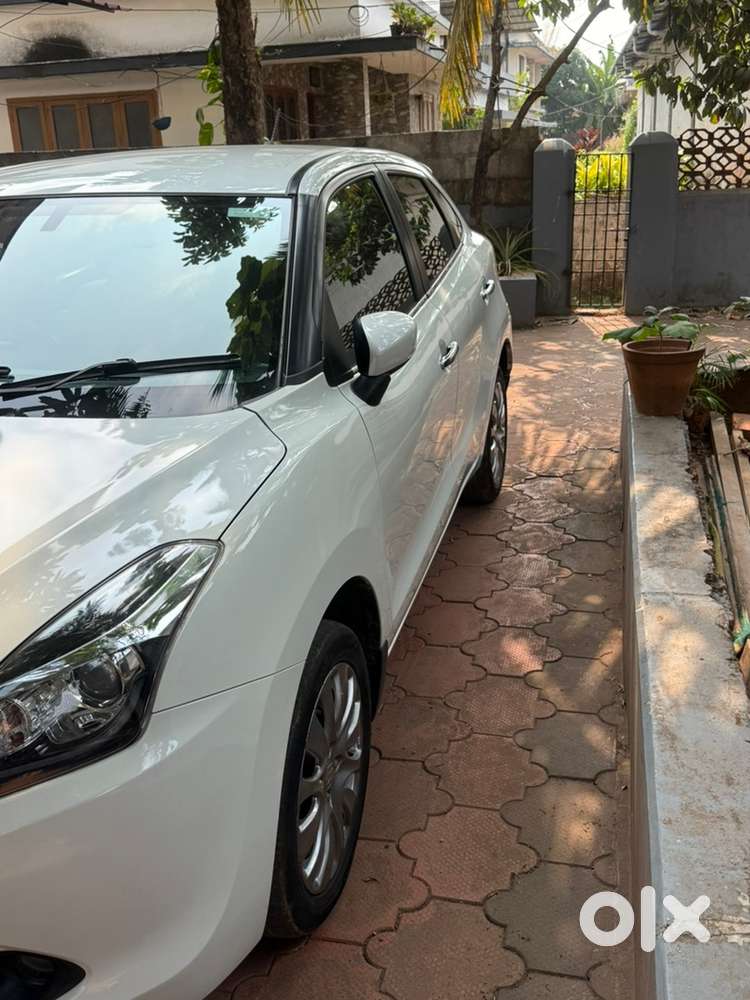 Maruti Suzuki Baleno Alpha 2017 Petrol Well Maintained