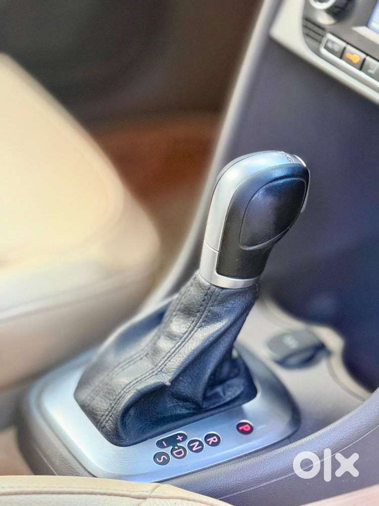 Volkswagen Vento 1.2l Tsi Highline Plus At Petrol, 2017, Petrol