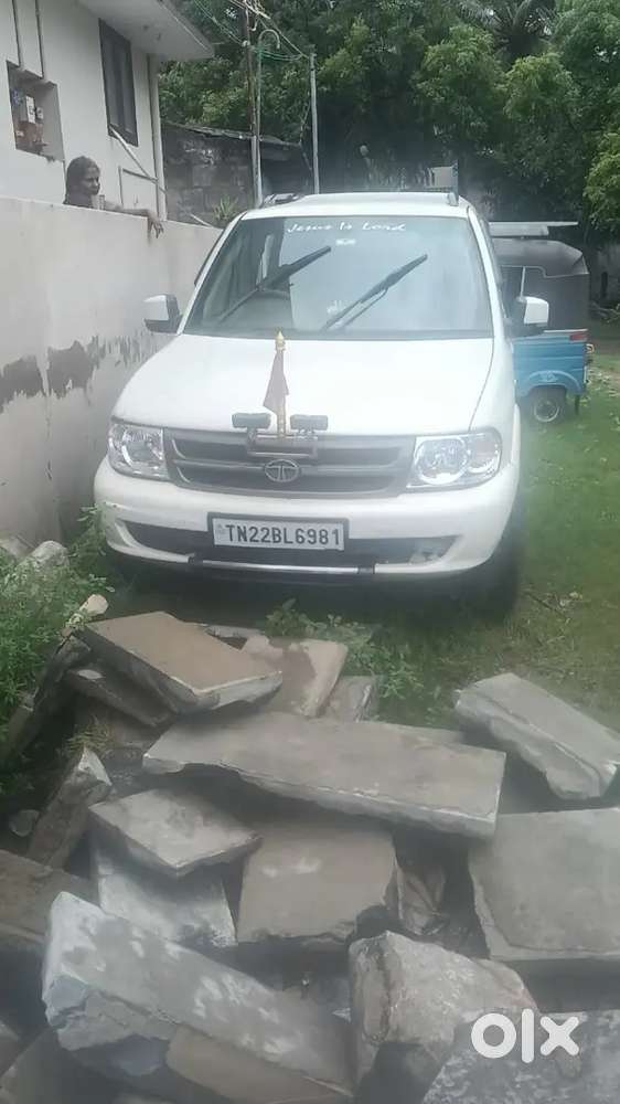 Tata Safari 2010 Diesel 135000 Km Driven