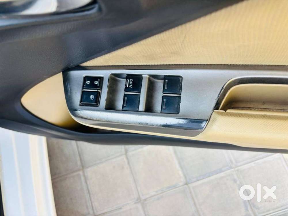 Honda City V Mt, 2015, Cng & Hybrids