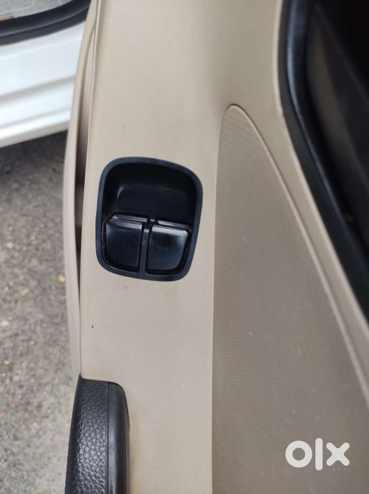 Hyundai Eon Magna + Lpg, 2015, Petrol