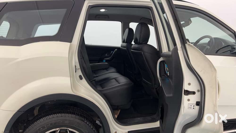 Mahindra Xuv500 W7, 2020, Diesel
