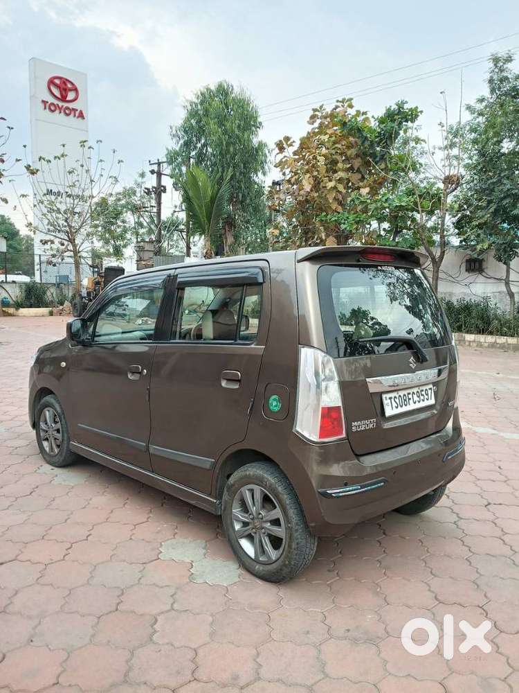 Maruti Suzuki Wagon R Amt Vxi Plus, 2017, Petrol