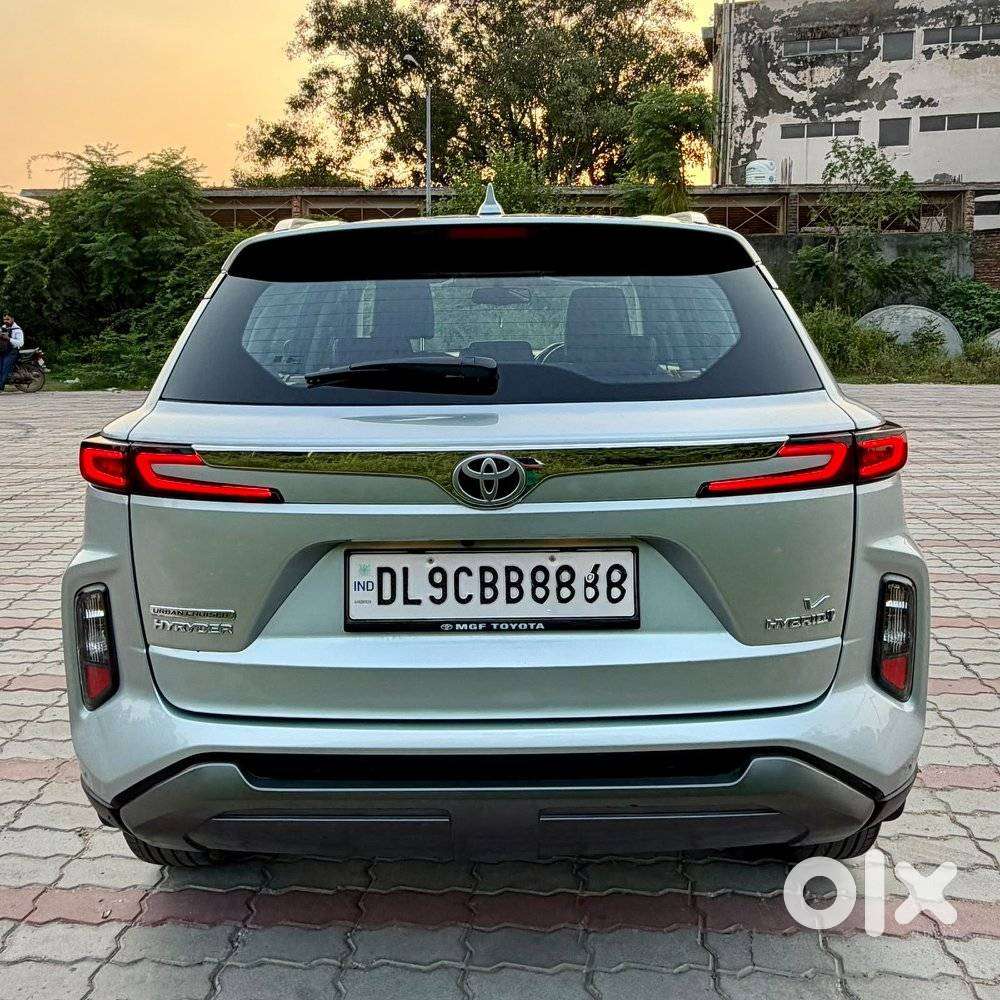 Toyota Urban Cruiser 1.5 Premium Grade At, 2023, Petrol