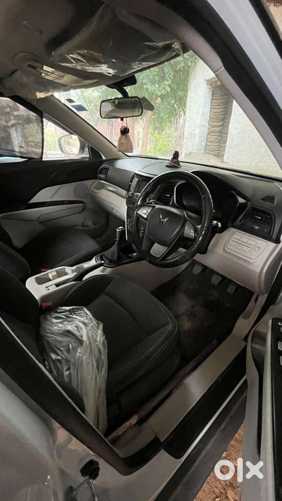 Mahindra Xuv300  2024