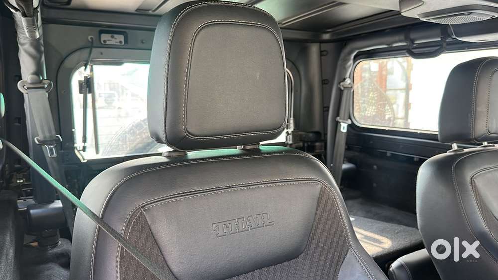 Mahindra Thar Petrol 2023