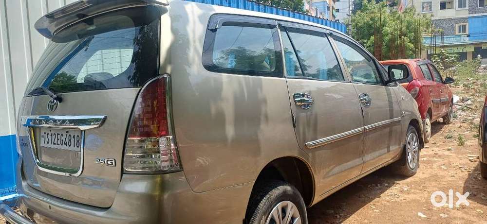 Toyota Innova 2.5 G (diesel) 7 Seater, 2011, Diesel