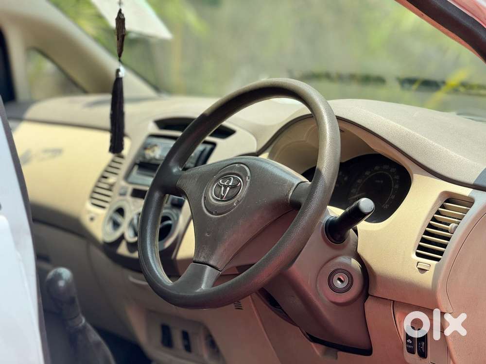 Toyota Innova 2.5 G (diesel) 8 Seater, 2008, Diesel