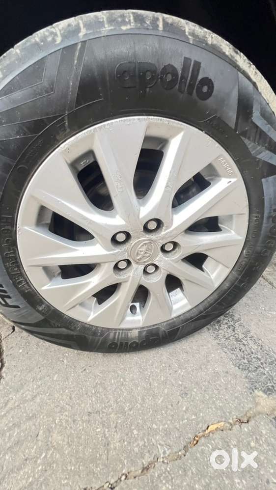 Toyota Corolla Altis Petrol Manual 2017 Single