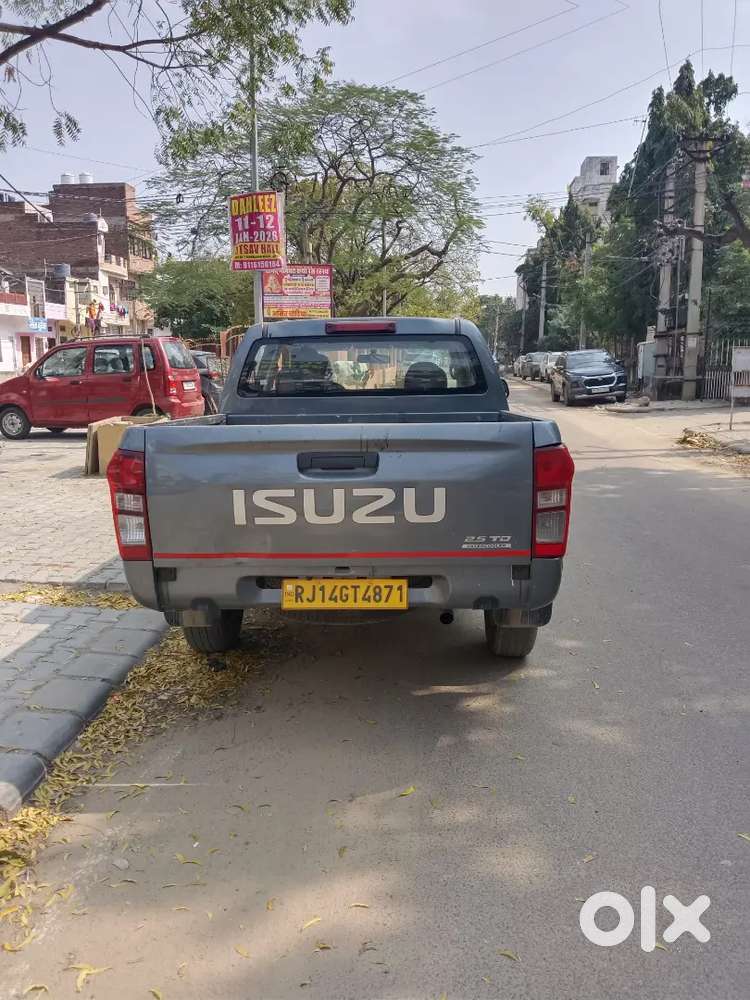Isuzu  S-cab 2025 Diesel 22500 Km Driven