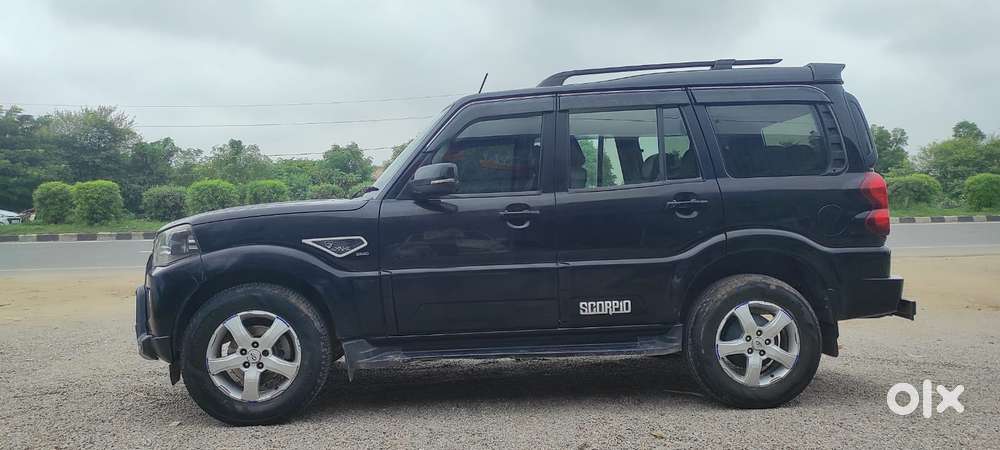 Mahindra Scorpio S11 Mt 7s, 2022, Diesel