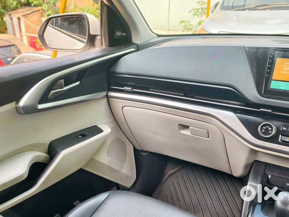 Kia Carens, 2023, Diesel