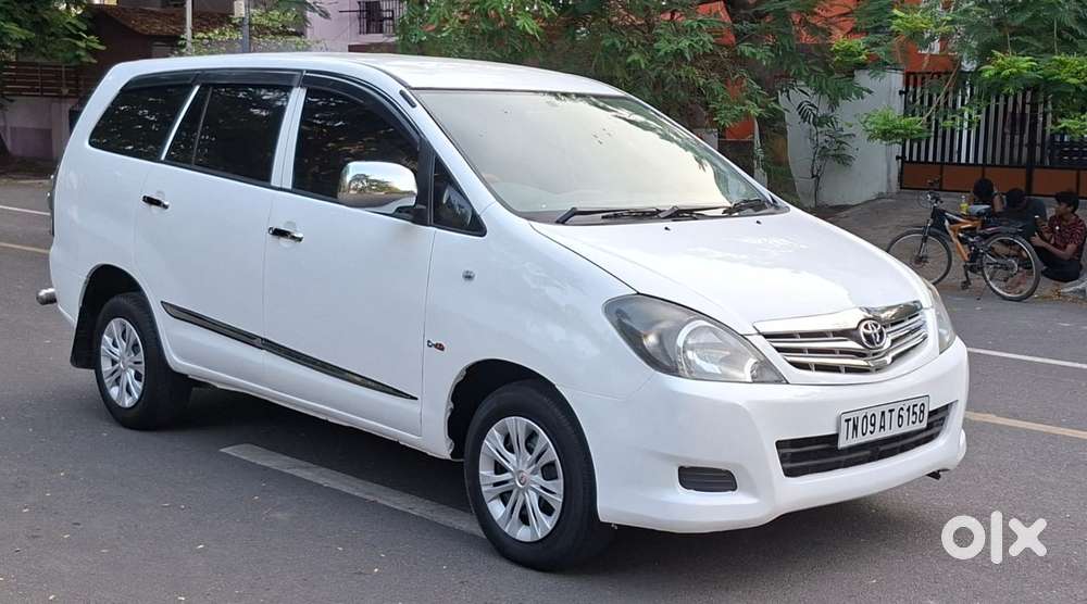 Toyota Innova 2004-2011 2.5 E, 2007, Diesel
