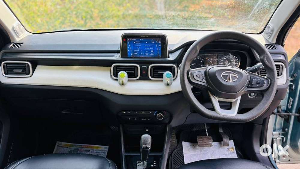 Tata Punch 1.2 Revotron Accomplished Camo Amt, 2022, Petrol