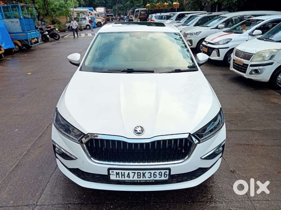 Skoda Slavia Style 1.0l Tsi At, 2023, Petrol