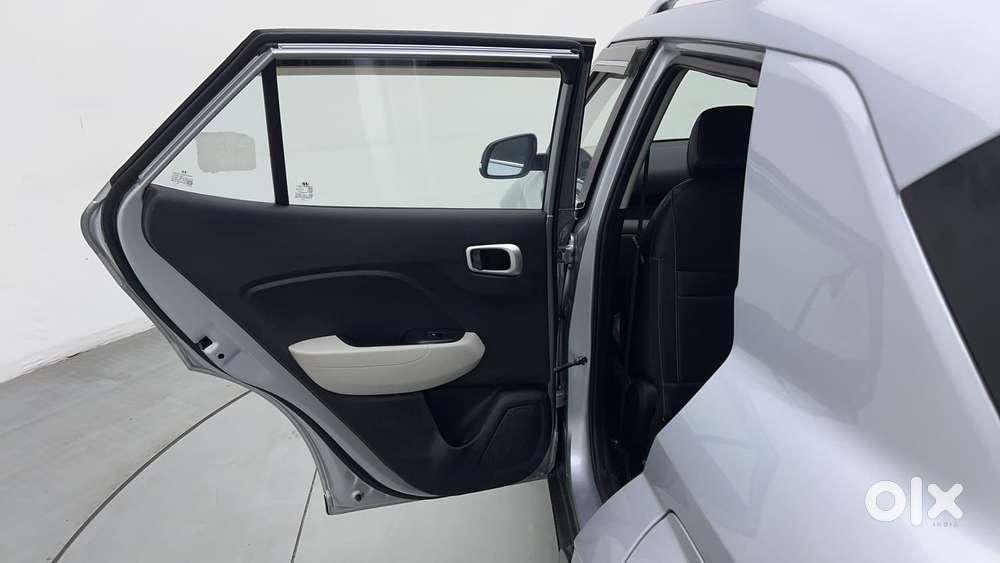 Hyundai Venue Sx, 2022, Petrol