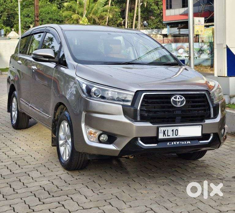 Toyota Innova Crysta 2.4 Vx Mt 8s, 2016, Diesel