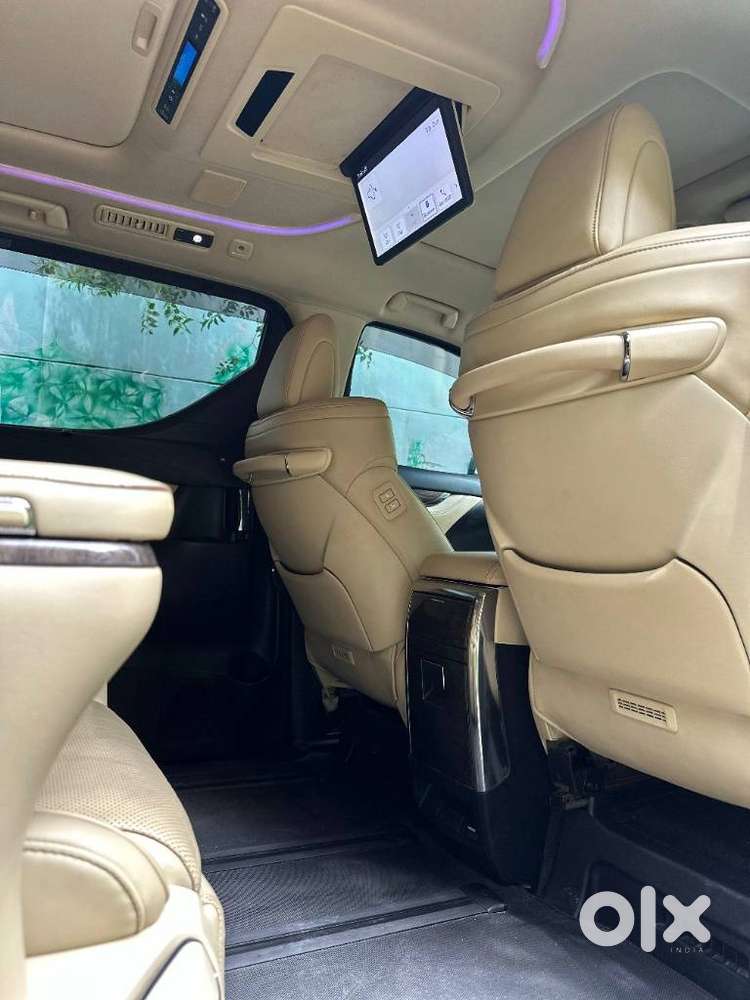 Toyota Vellfire Vip – Executive Lounge, 2020, Petrol