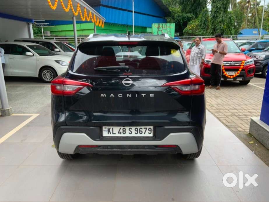 Nissan Magnite 1.0 Xv, 2023, Petrol