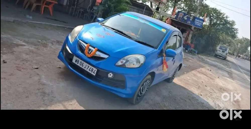 Honda Brio 2012 Petrol Well Maintained