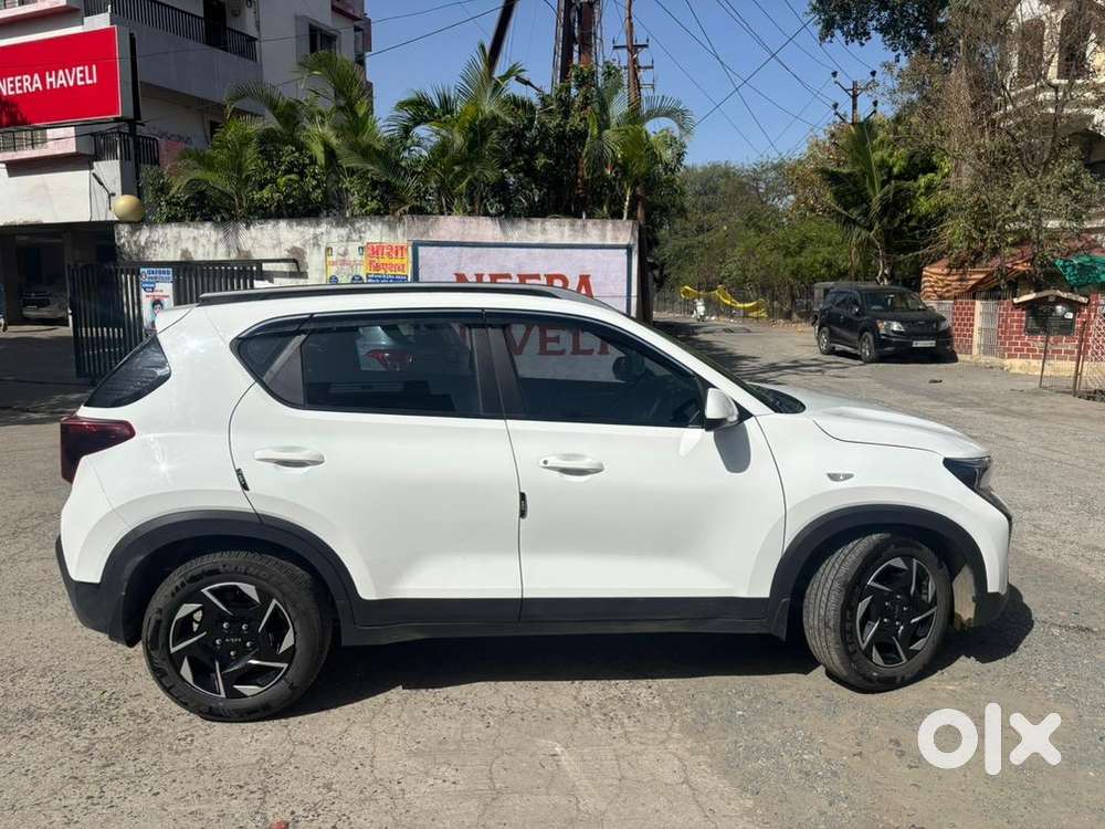 Kia Sonet 2024 Petrol Well Maintained