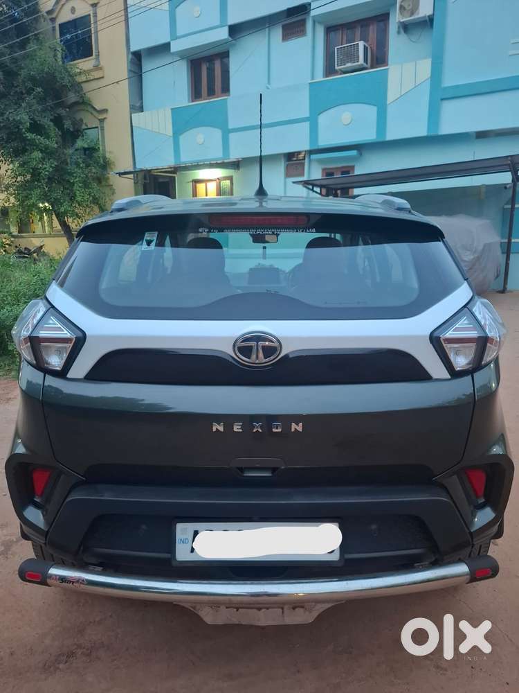 Tata Nexon 1.2 Revotron Xma Amt (s), 2020, Diesel