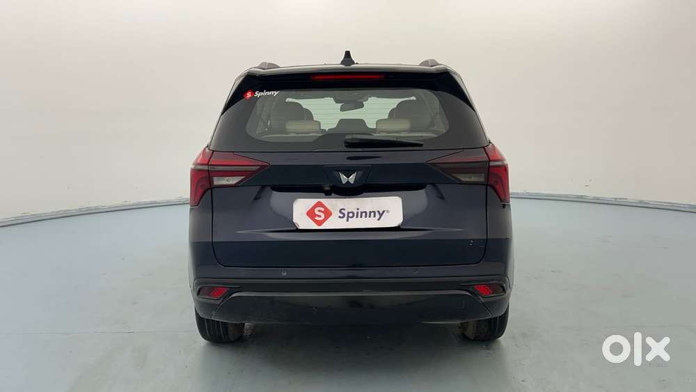 Mahindra Xuv700 2.0 Ax 7 Petrol At Luxury Pack Str, 2021, Petrol