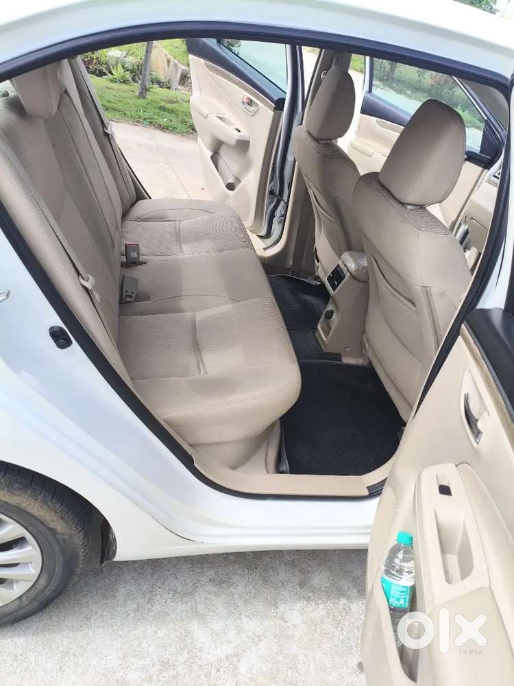 Maruti Ciaz 1.5 Zeta 2024