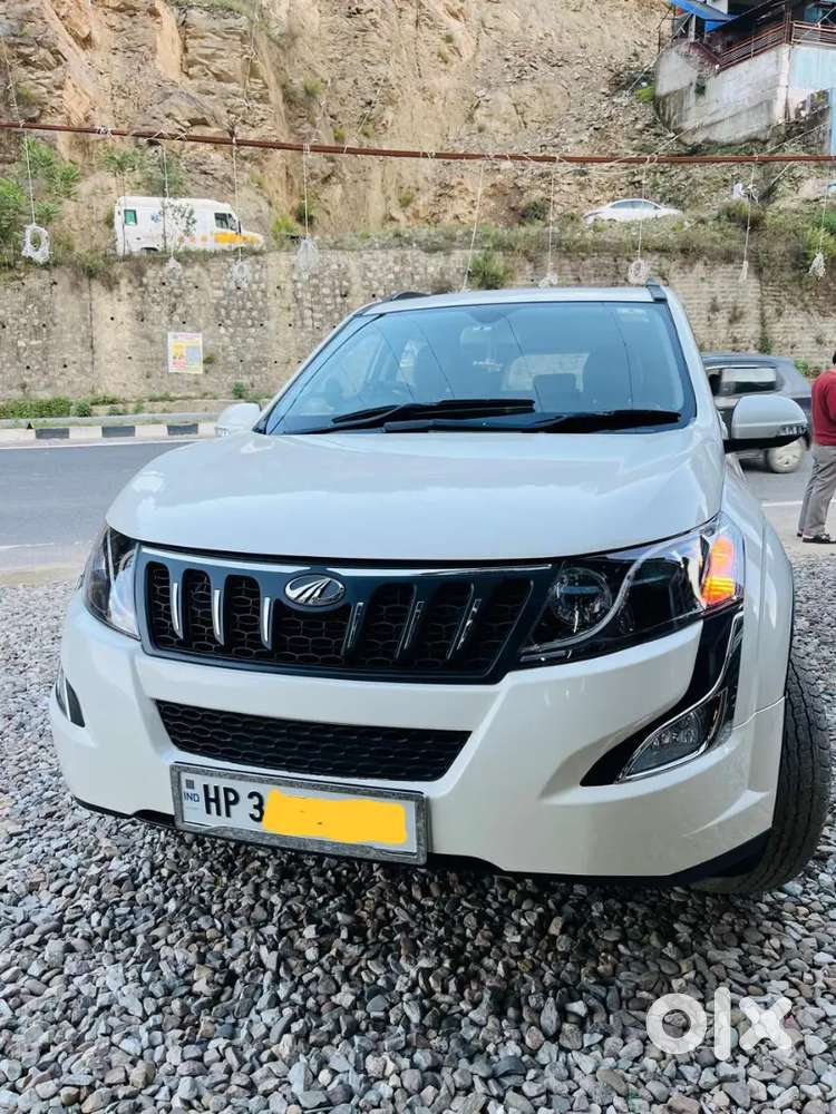 Keyless Entry & Push Button Start With Sunroof