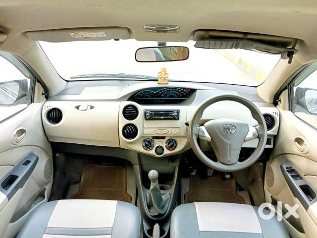 Toyota Etios Liva 2014-2016 G, 2015, Petrol