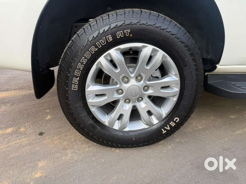 2017 Ford Endeavour 62000 Kms