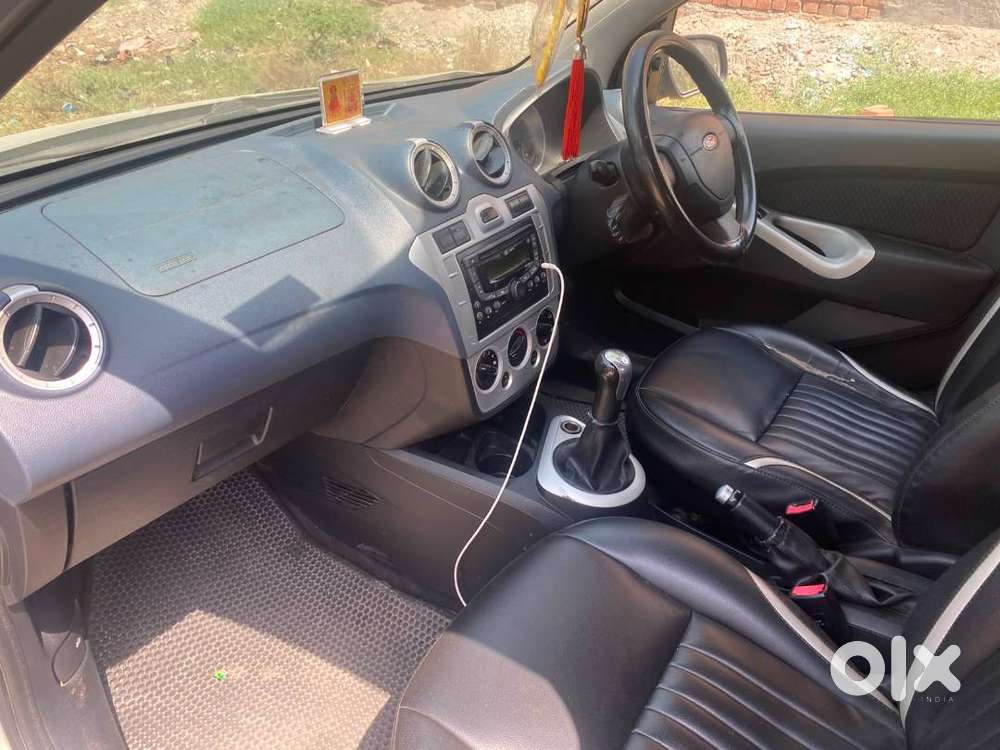 Ford Figo Titanium Duratorq 2014