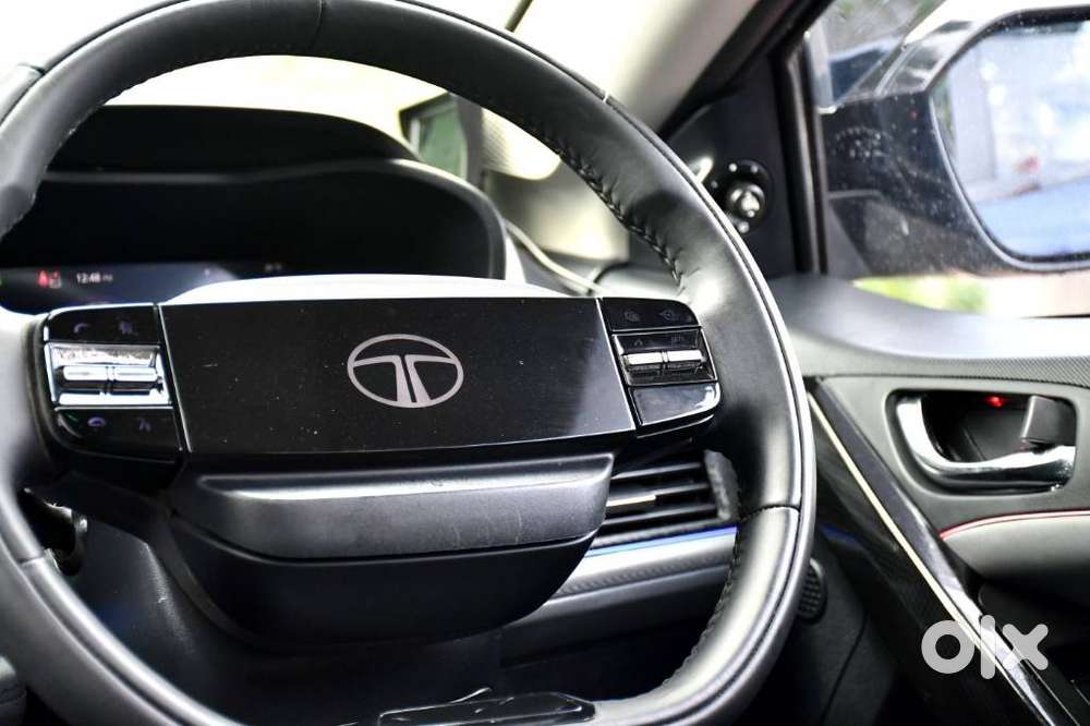 Tata Nexon, 2025, Petrol
