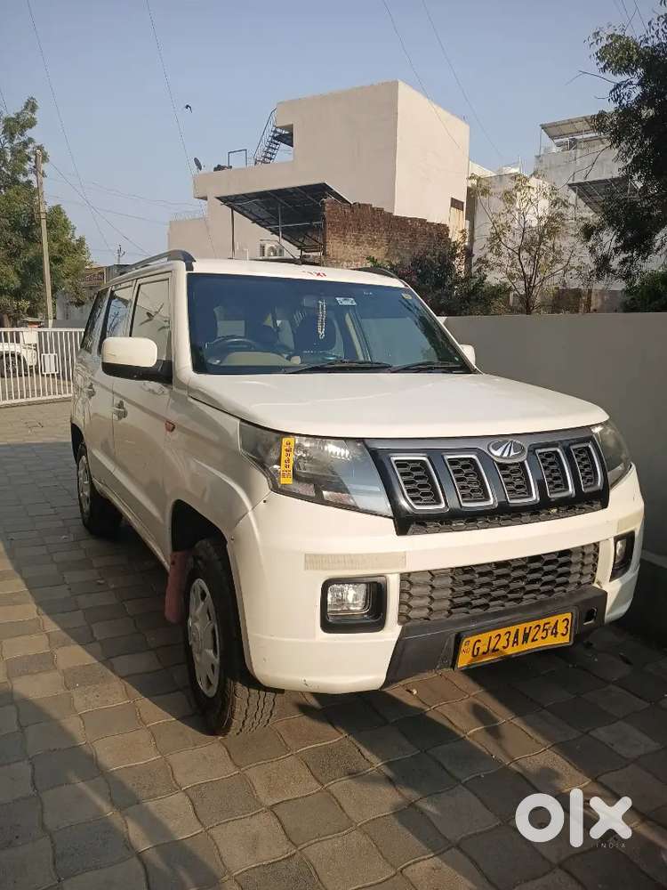 Mahindra Tuv 300 2019 Diesel Well Maintained
