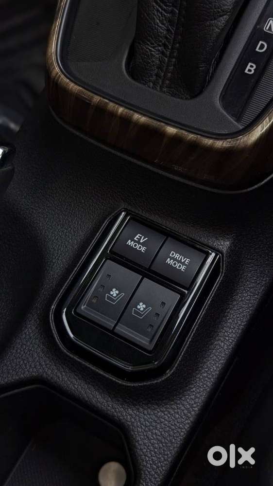 Maruti Suzuki Grand Vitara 1.5 Alpha Plus Dual Tone Intelligent Hybr..