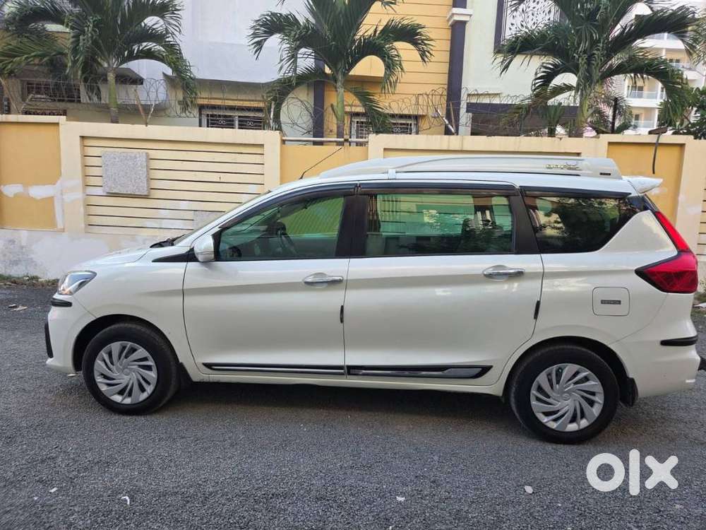 Maruti Suzuki Ertiga 1.5 Vxi, 2021, Petrol