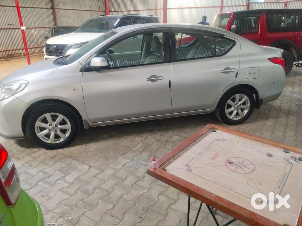 Nissan Sunny Xv, 2013, Petrol