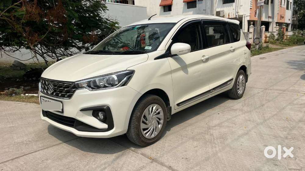 Maruti Suzuki Ertiga 1.5 Vxi, 2022, Petrol